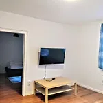 Bismarck Mainhouse Apartment Düsseldorf
