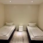 Bismarck Mainhouse * Düsseldorf